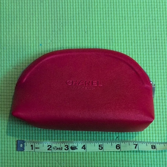 CHANEL Red Cosmetic Bag Luxurious Minimalist Design - Picture 1 of 8